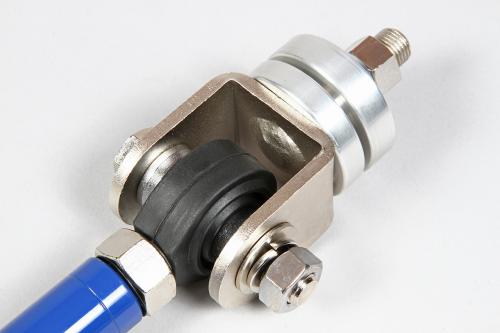D-MAXコラボ R31用ピロテンションロッド
